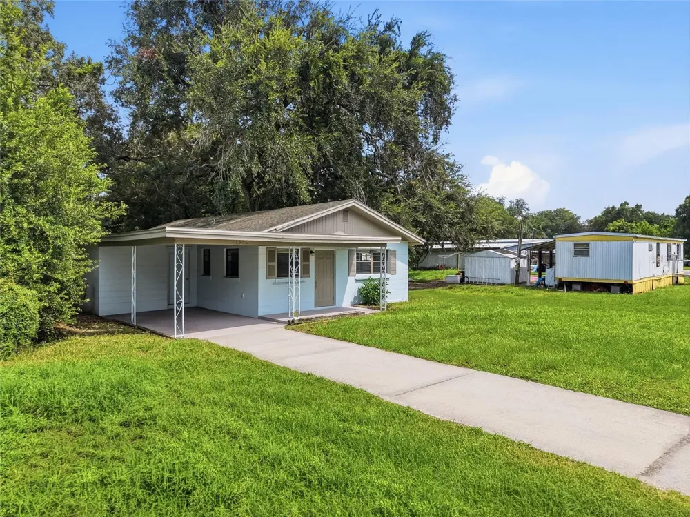 1550 36TH STREET NW Winter Haven, FL 33881