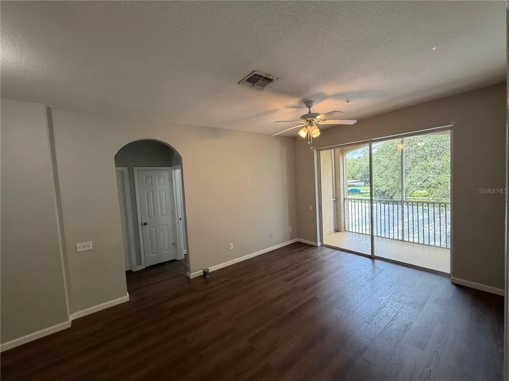 6434 CAVA ALTA DRIVE #206 Orlando, FL 32835
