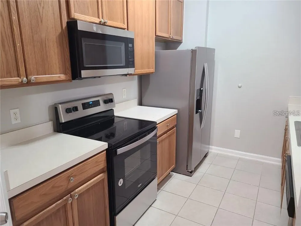 6434 CAVA ALTA DRIVE #206 Orlando, FL 32835