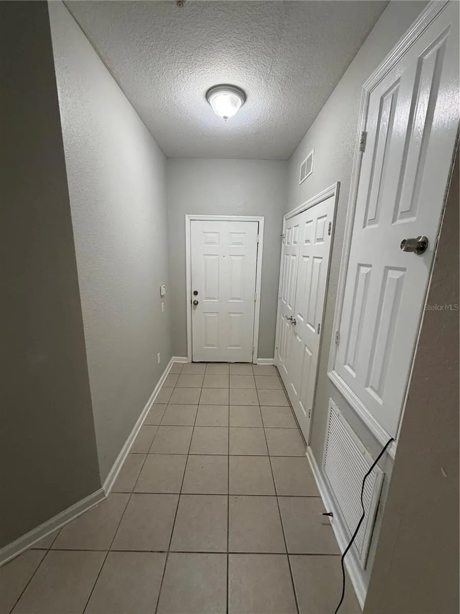 6434 CAVA ALTA DRIVE #206 Orlando, FL 32835