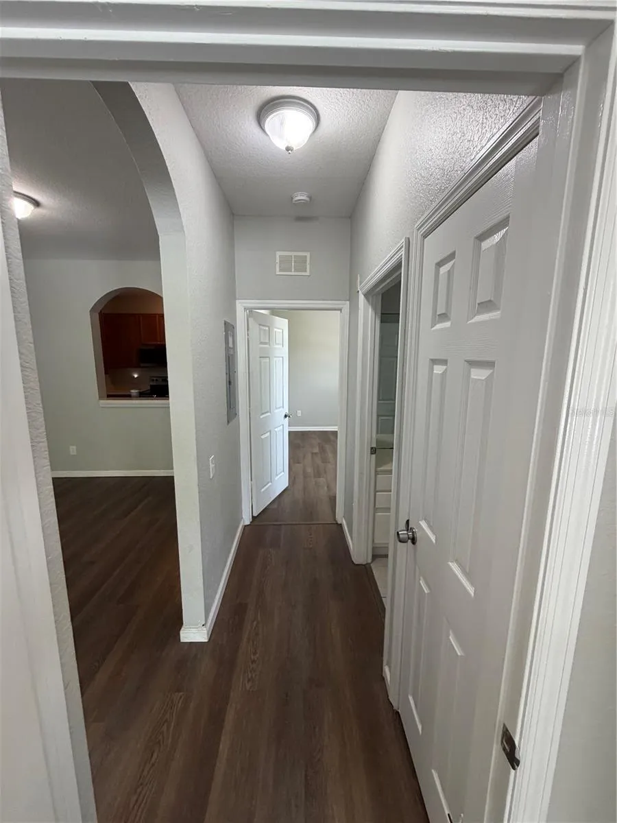 6434 CAVA ALTA DRIVE #206 Orlando, FL 32835