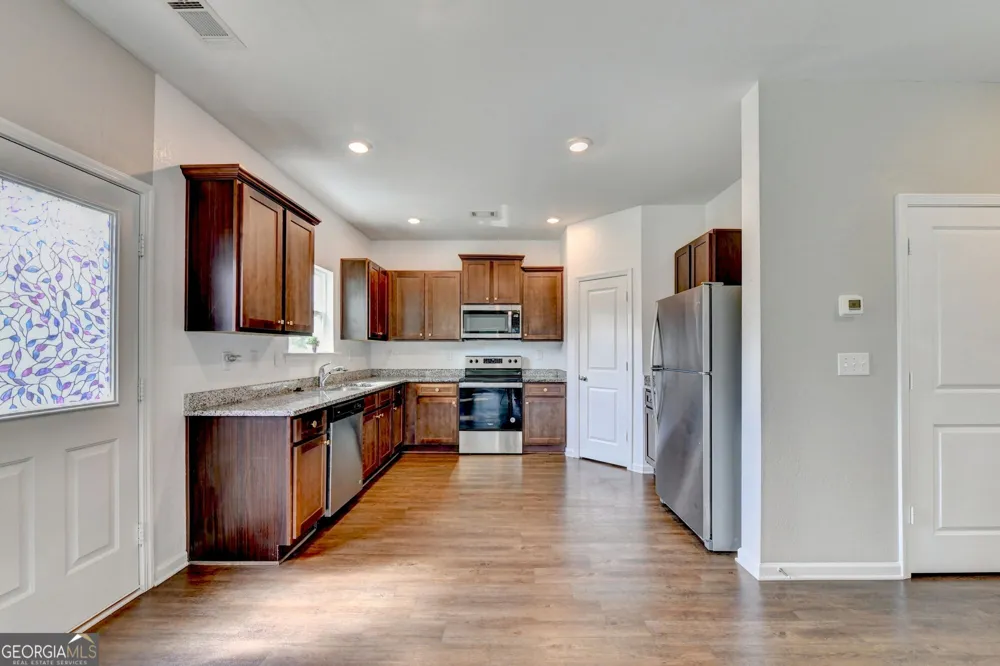 784 Fitzroy DR Athens, GA 30606