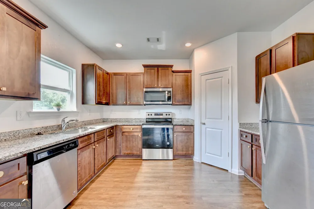 784 Fitzroy DR Athens, GA 30606