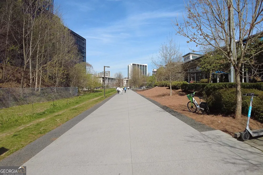 680 Greenwood AVE NE Atlanta, GA 30306