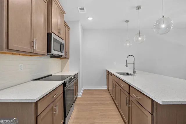 245 Maddux ST Fayetteville, GA 30214
