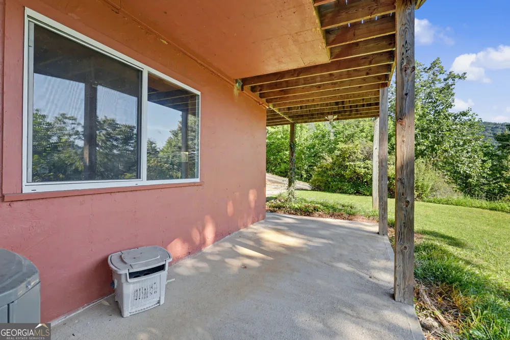 1387 Valley ST Clayton, GA 30525