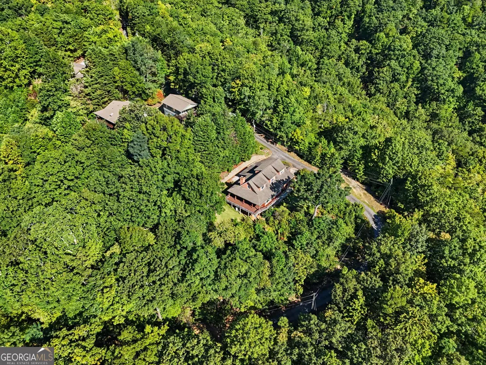 1387 Valley ST Clayton, GA 30525