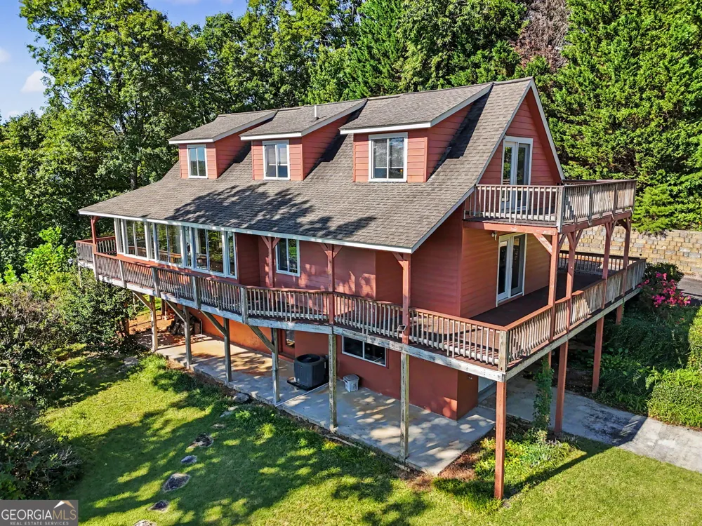 1387 Valley ST Clayton, GA 30525