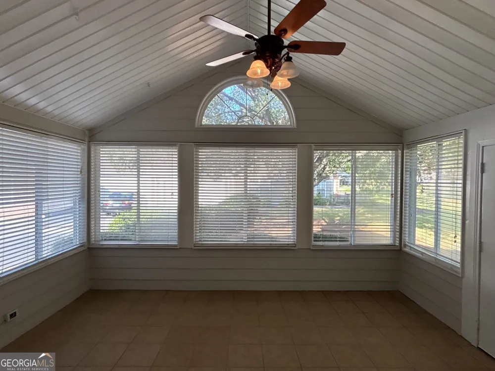 1923 Kolb Farm CIR SW Marietta, GA 30008