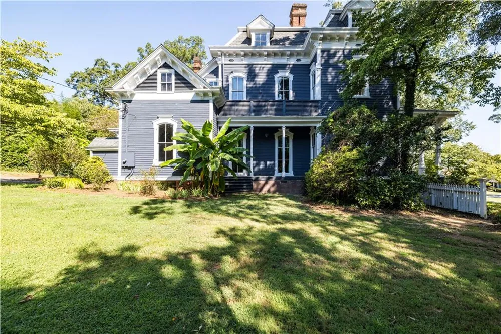 906 E 2nd Avenue E Rome, GA 30161