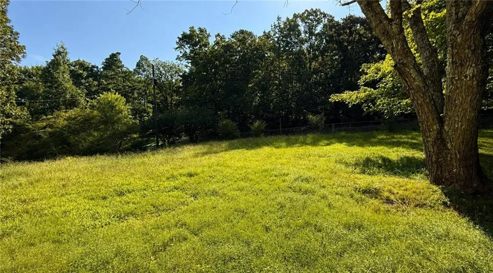 80 John ingram rd Silver Creek, GA 30173