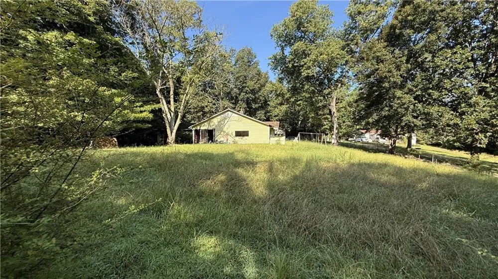 80 John ingram rd Silver Creek, GA 30173
