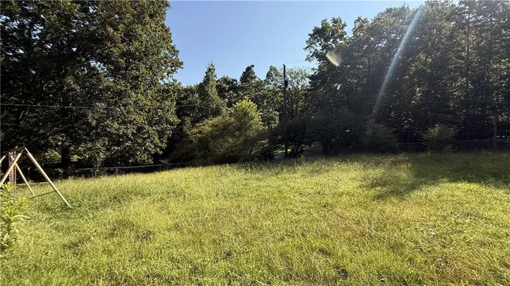 80 John ingram rd Silver Creek, GA 30173
