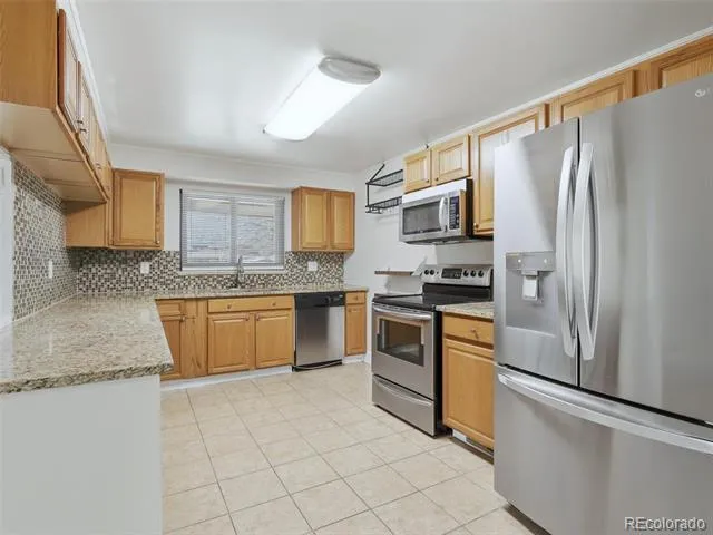3206 Vaughn Street Aurora, CO 80011