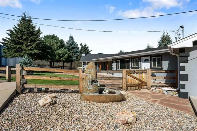 425 Pike Street Golden, CO 80401