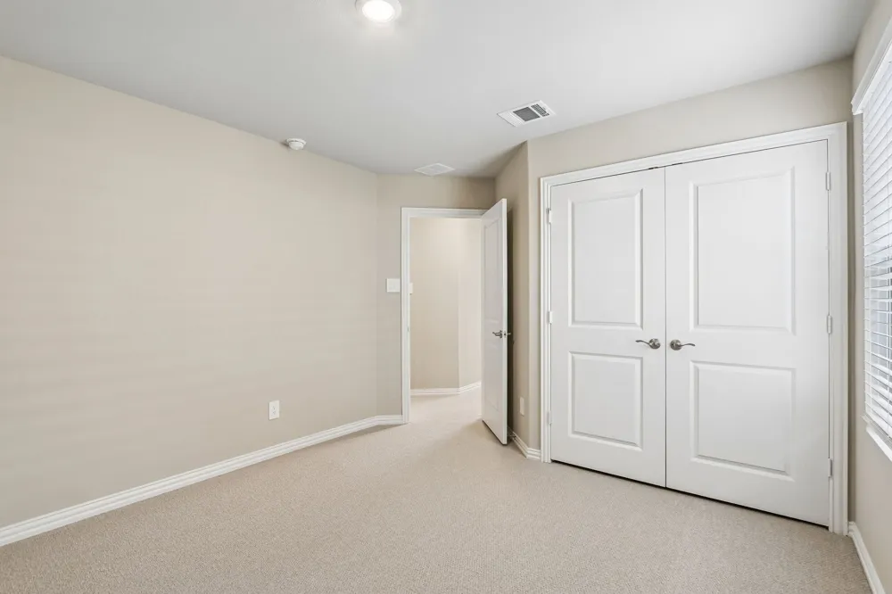2717 Kobuk Drive Corinth, TX 76210