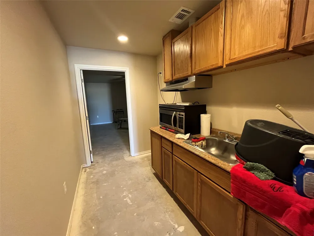 4210 Rhea Granbury, TX 76049