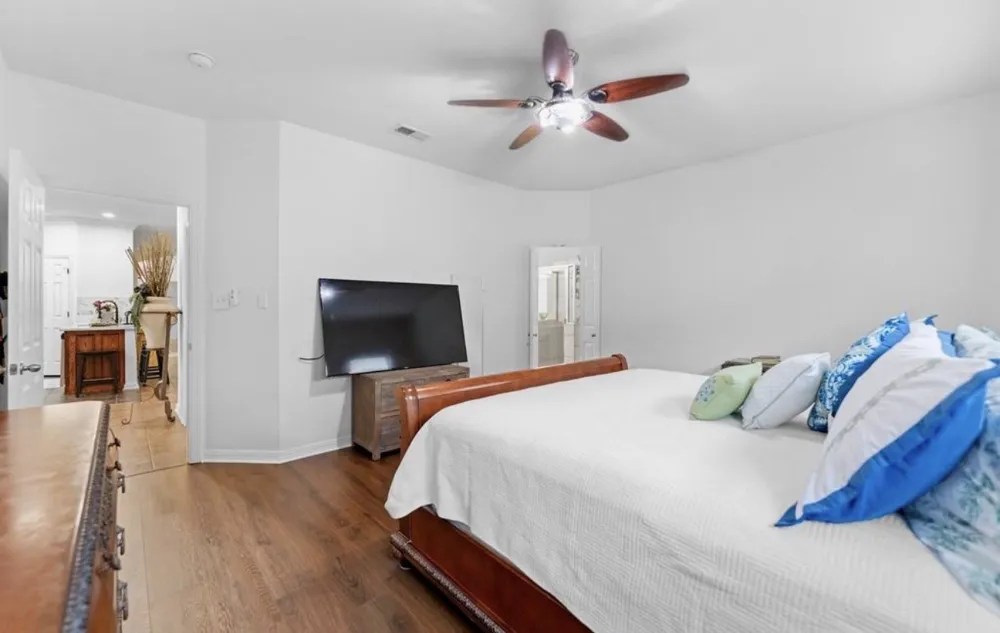 1025 Pearson Street Irving, TX 75061