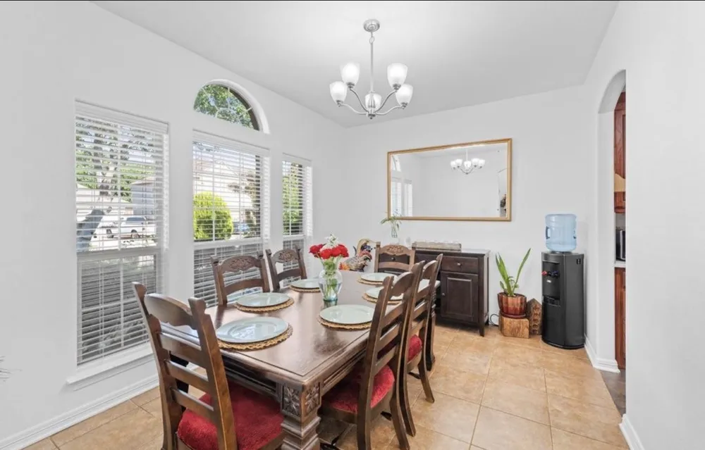 1025 Pearson Street Irving, TX 75061