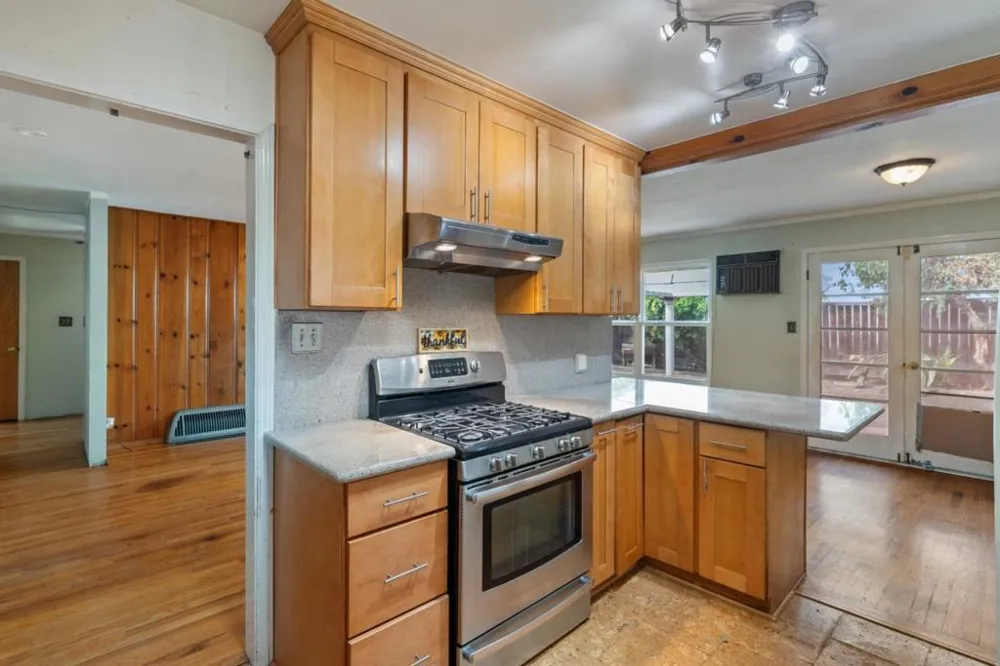 132 Decker Way San Jose, CA 95127