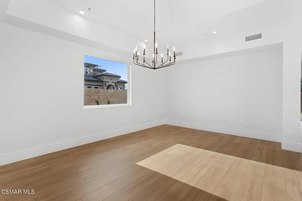 315 Toyon Court Thousand Oaks, CA 91362