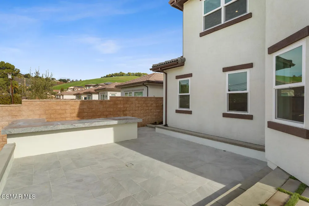 315 Toyon Court Thousand Oaks, CA 91362