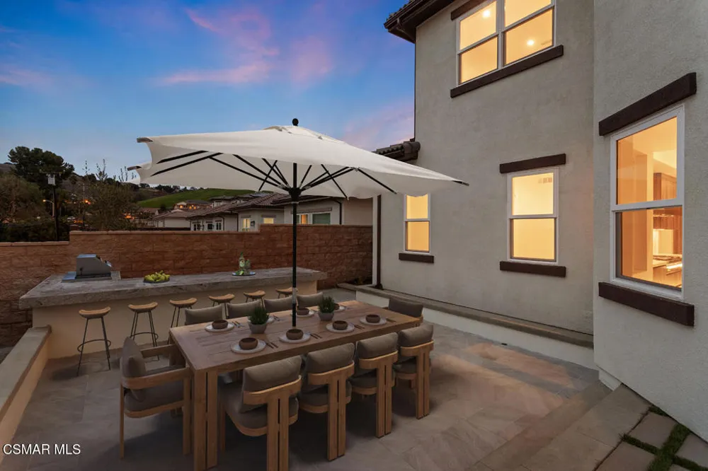 315 Toyon Court Thousand Oaks, CA 91362