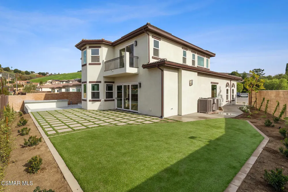 315 Toyon Court Thousand Oaks, CA 91362