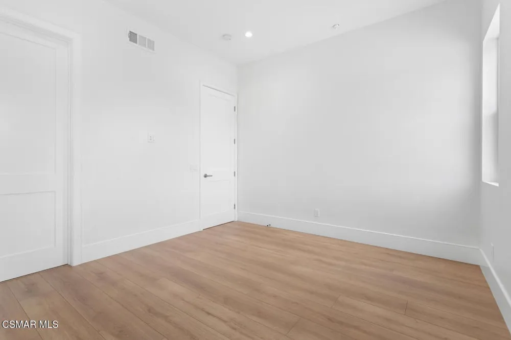 315 Toyon Court Thousand Oaks, CA 91362