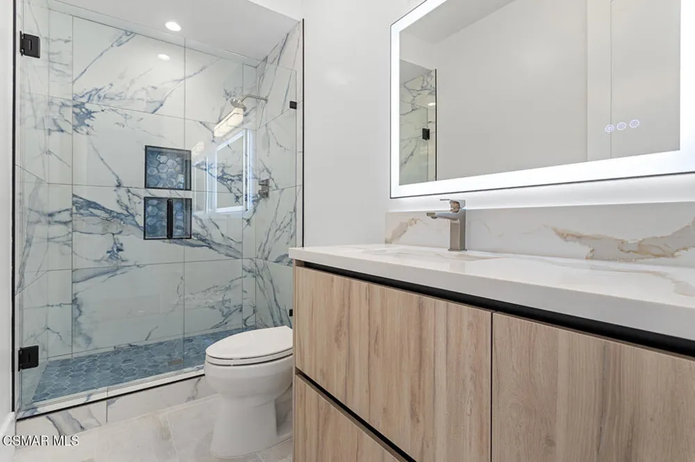 315 Toyon Court Thousand Oaks, CA 91362