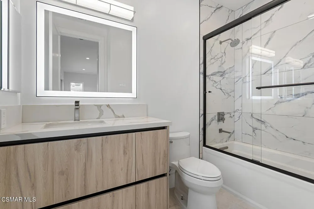 315 Toyon Court Thousand Oaks, CA 91362