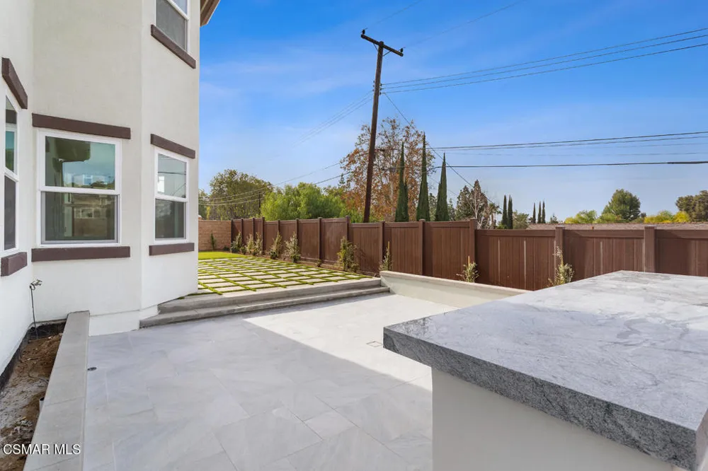 315 Toyon Court Thousand Oaks, CA 91362