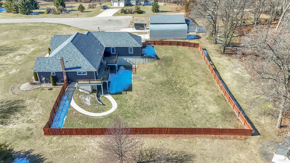 17700 Brad Lane Three Rivers, MI 49093