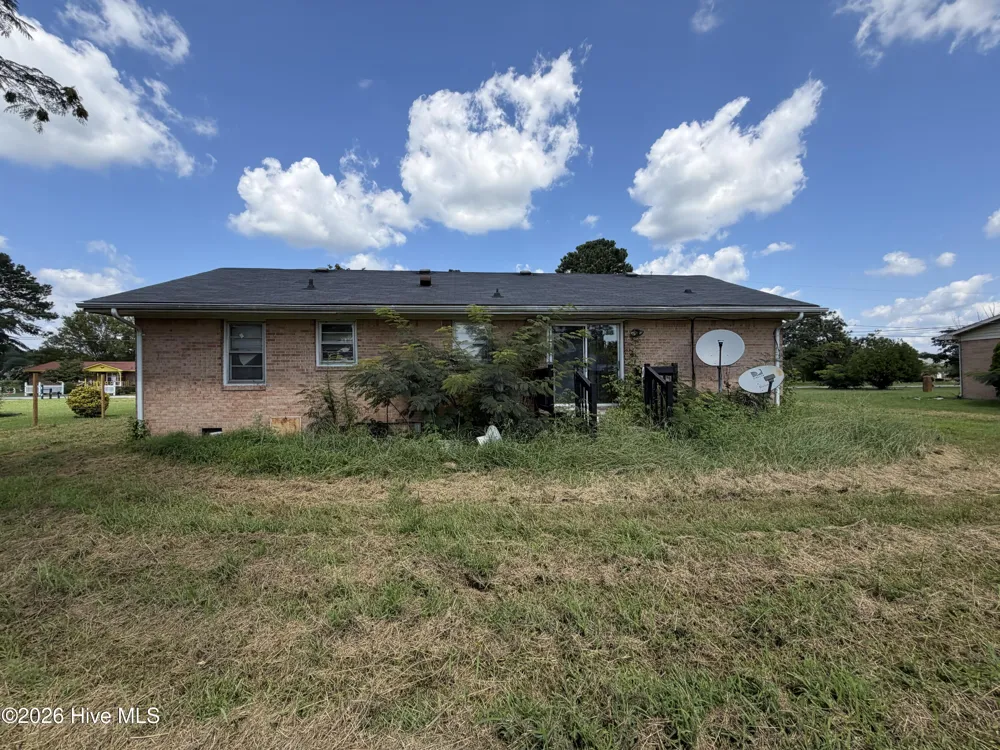 412 Drew Avenue Rich Square, NC 27869