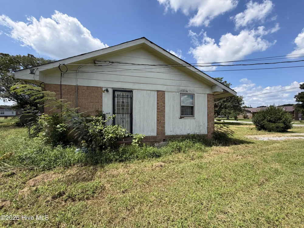 412 Drew Avenue Rich Square, NC 27869
