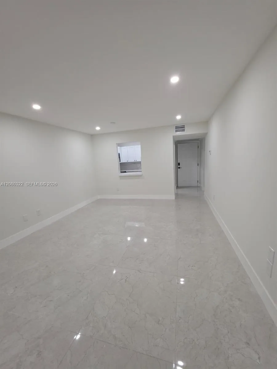 1427 Towhee St Homestead, FL 33035