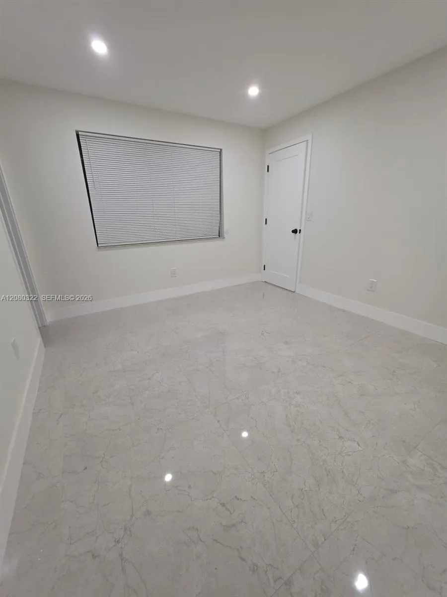 1427 Towhee St Homestead, FL 33035