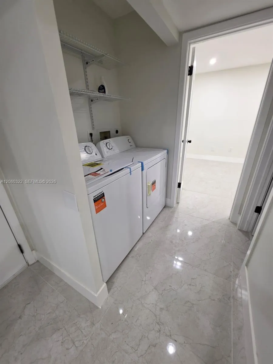 1427 Towhee St Homestead, FL 33035