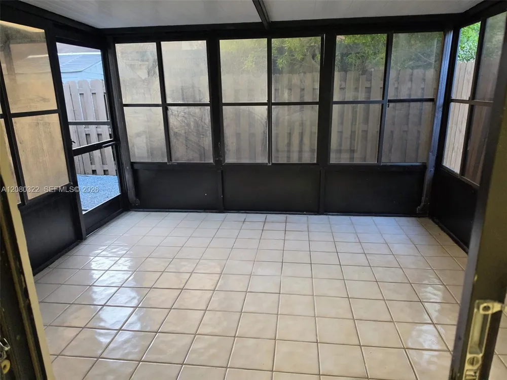 1427 Towhee St Homestead, FL 33035