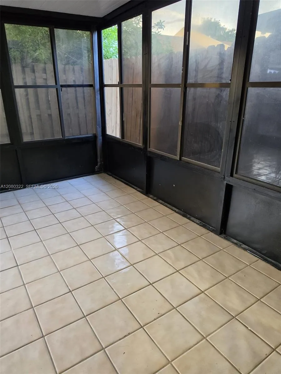 1427 Towhee St Homestead, FL 33035