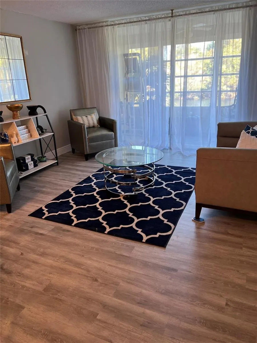 9070 Lime Bay Boulevard #209 Tamarac, FL 33321