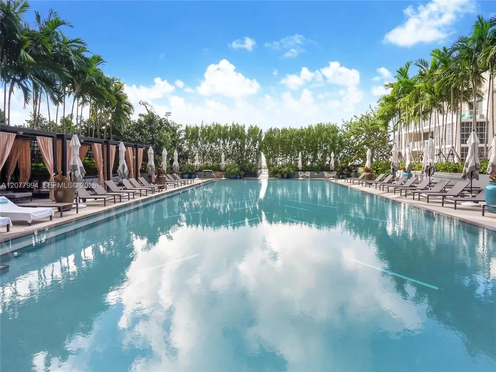 121 NE 34th St #1612 Miami, FL 33137