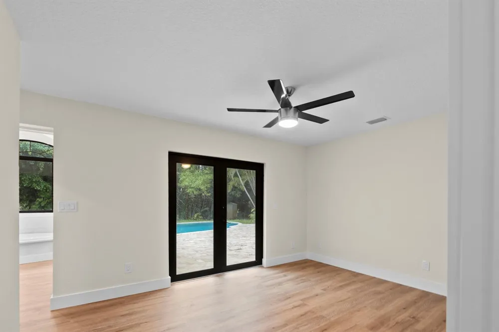 2749 Park Drive Lake Worth, FL 33462