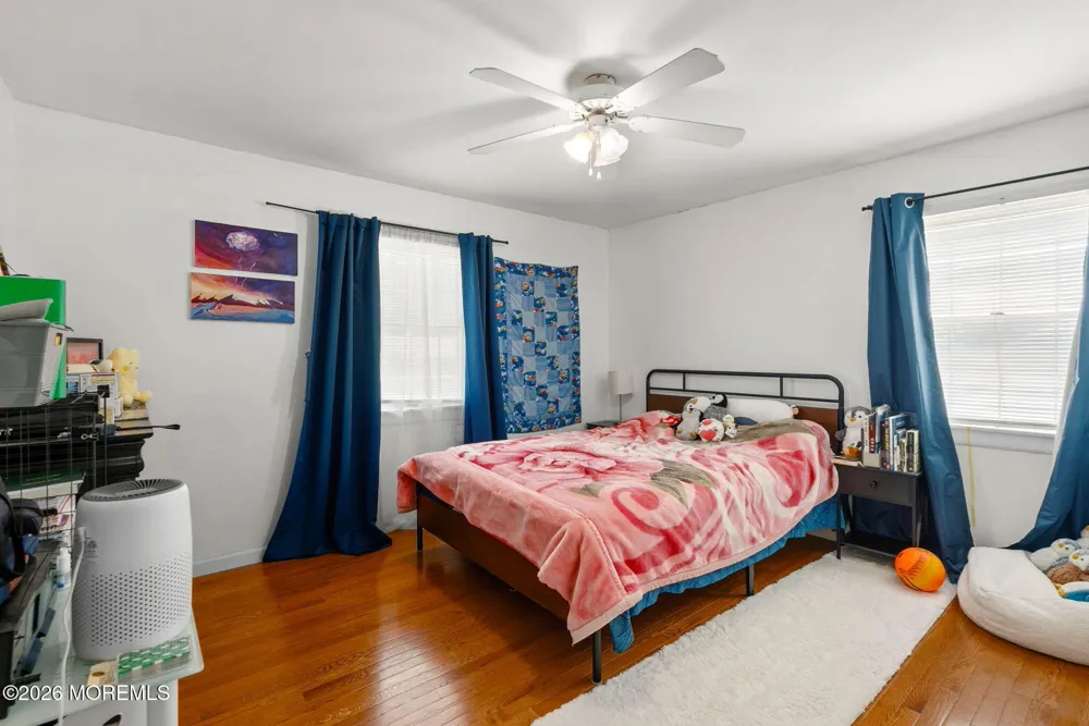19 Stephenville Parkway Edison, NJ 08820