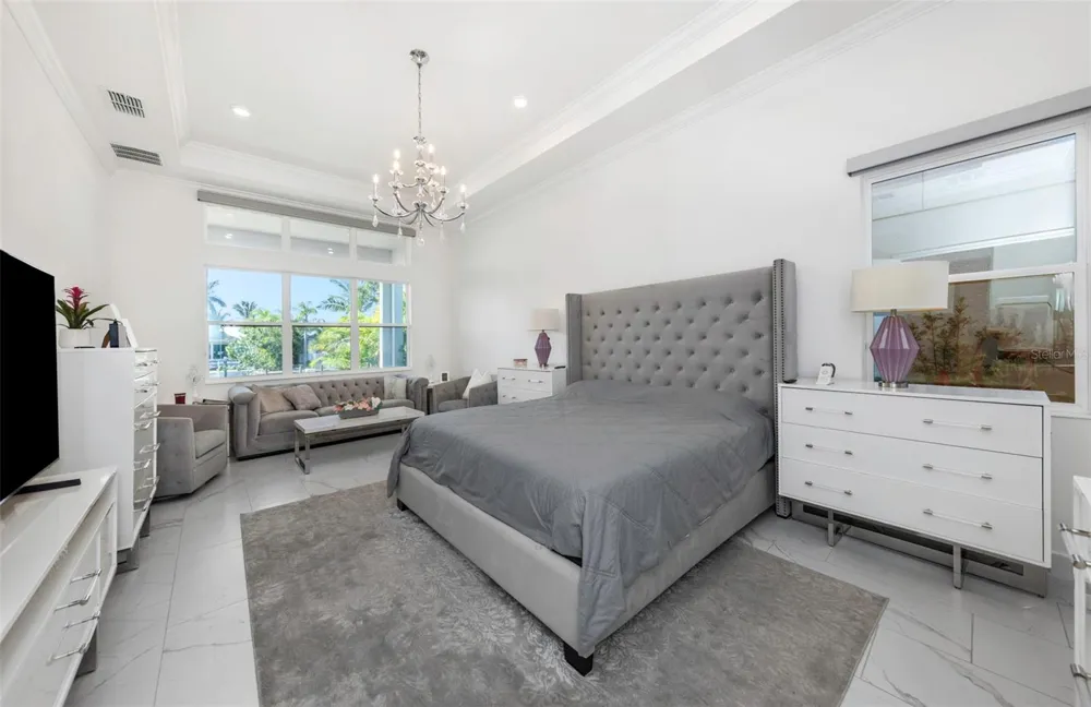 1016 SIGNET DRIVE Apollo Beach, FL 33572