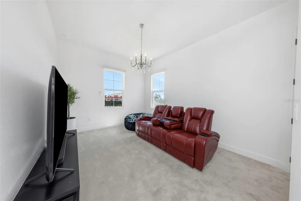 1016 SIGNET DRIVE Apollo Beach, FL 33572