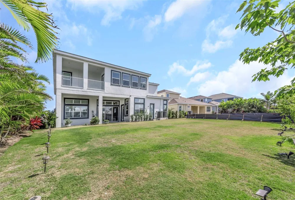 1016 SIGNET DRIVE Apollo Beach, FL 33572