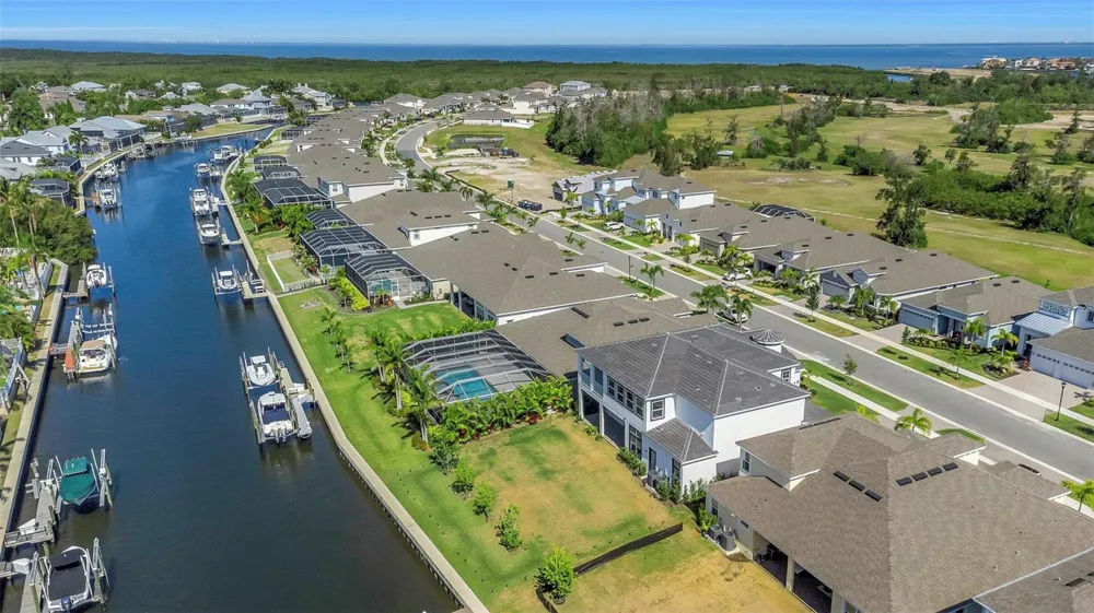 1016 SIGNET DRIVE Apollo Beach, FL 33572