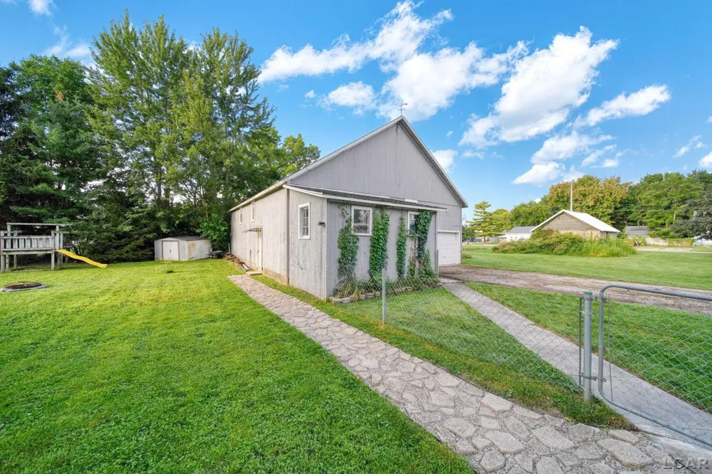 506 E Logan Street Tecumseh City, MI 49286