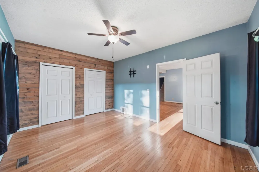 506 E Logan Street Tecumseh City, MI 49286